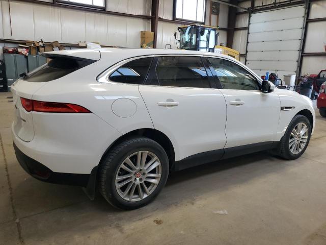 Паркетники JAGUAR F-PACE 2017 Белы