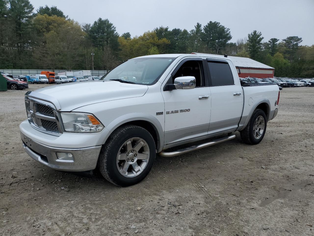 2012 Dodge Ram 1500 Laramie na sprzedaż w Mendon, MA - Minor Dent/Scratches