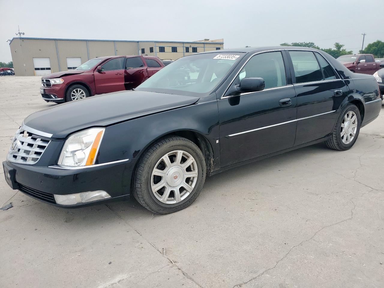 2009 Cadillac Dts for Sale in Wilmer, TX - Front End