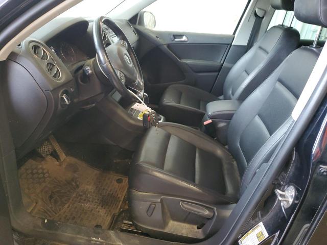  VOLKSWAGEN TIGUAN 2013 Черный