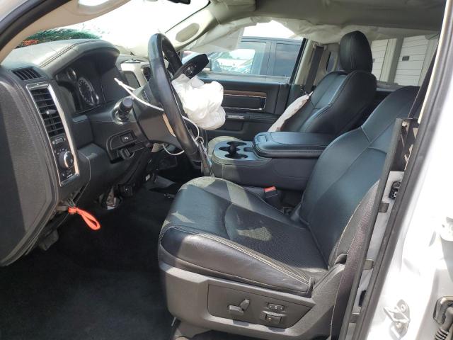 Пікапи RAM 1500 2017 Білий