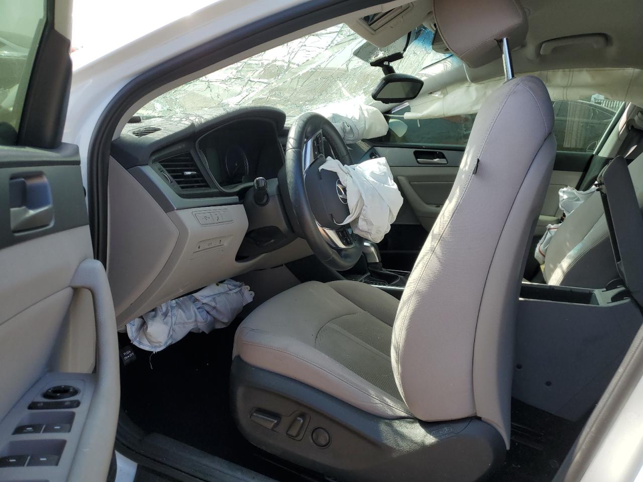 2018 Hyundai Sonata Sport VIN: 5NPE34AF9JH683263 Lot: 56801405