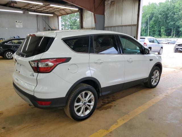 Паркетники FORD ESCAPE 2017 Белый