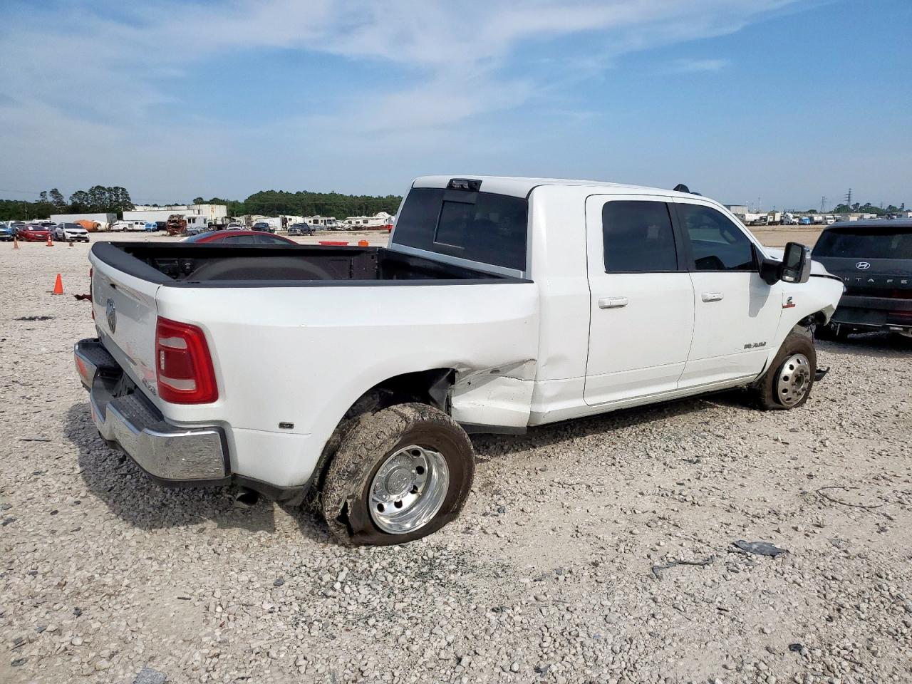 2024 Ram 3500 Laramie VIN: 3C63RRML4RG337427 Lot: 56550855
