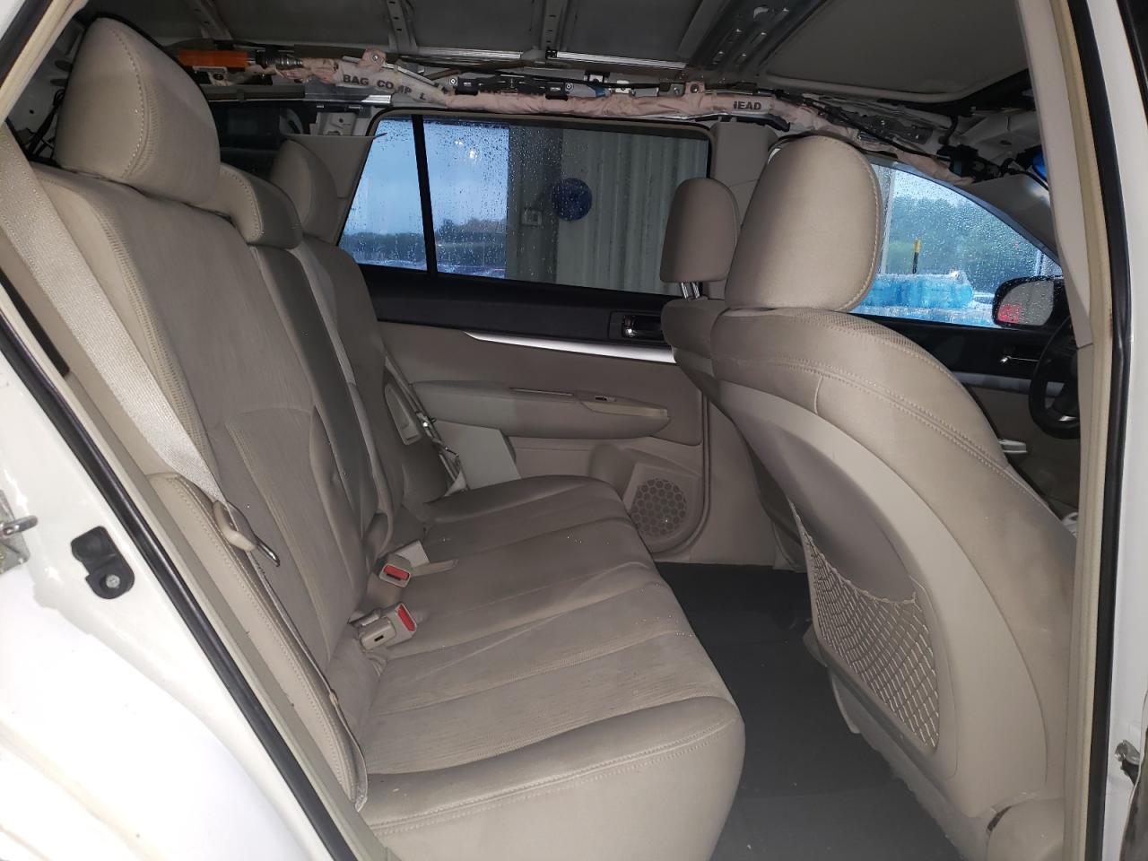 2014 Subaru Outback 2.5I Premium VIN: 4S4BRBDC2E3303197 Lot: 57981735