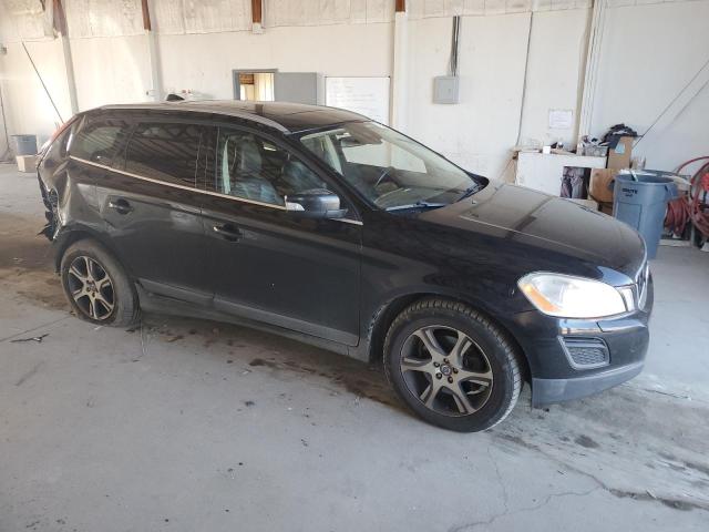 Паркетники VOLVO XC60 2013 Чорний