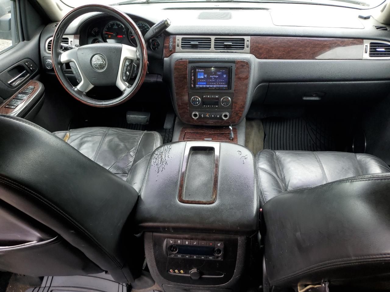 2008 GMC Yukon Xl Denali VIN: 1GKFK66848J142477 Lot: 56840135
