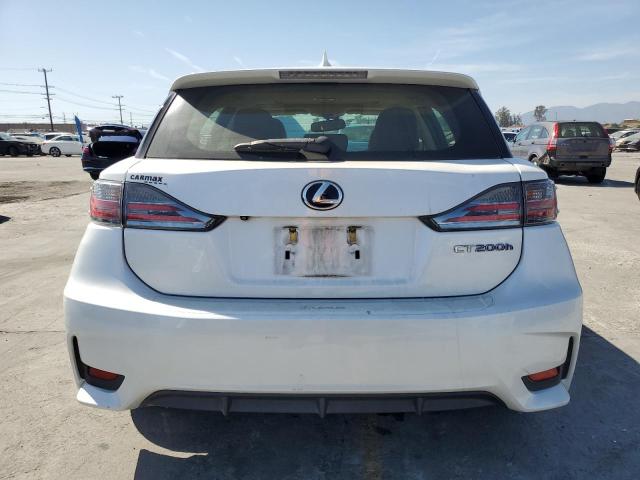  LEXUS CT 200 2014 White