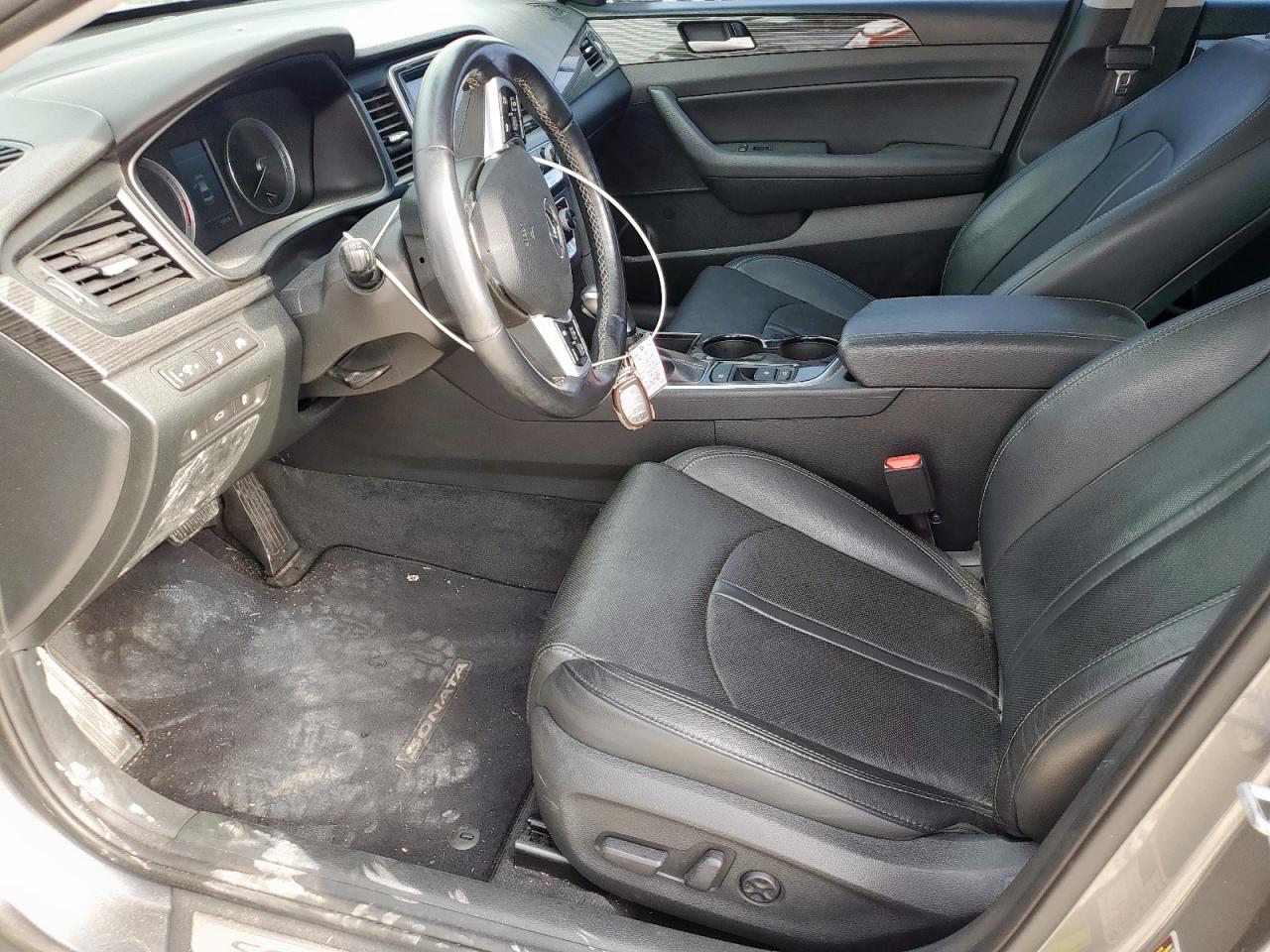 2019 Hyundai Sonata Limited VIN: 5NPE34AF9KH779797 Lot: 56404065