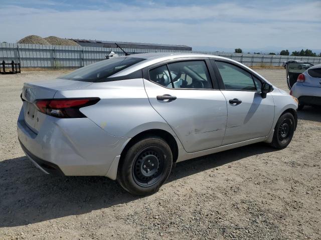  NISSAN VERSA 2024 Silver