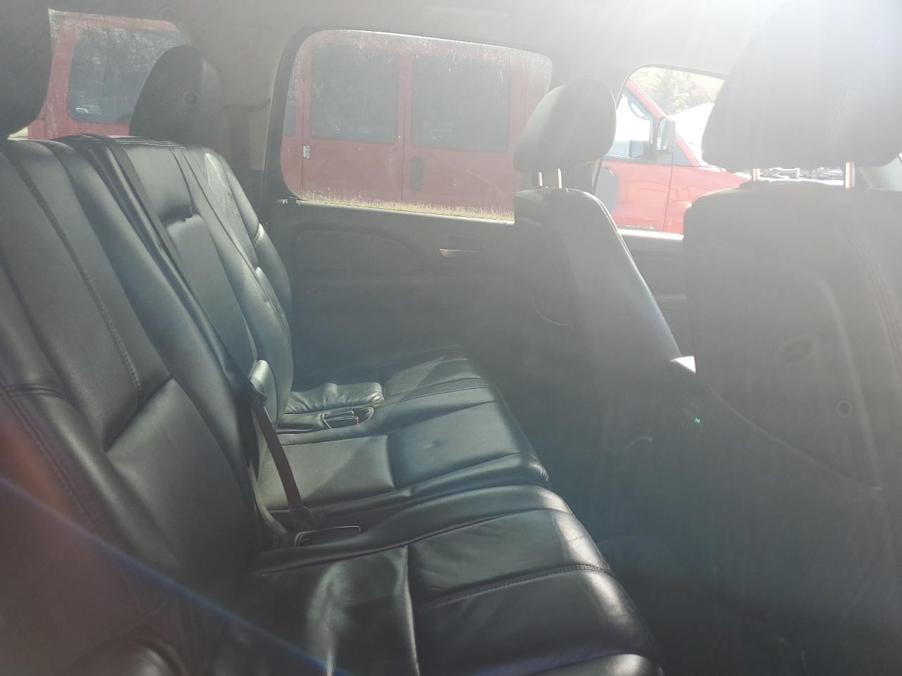 2012 Chevrolet Suburban K1500 Lt VIN: 1GNSKJE71CR106916 Lot: 56253915