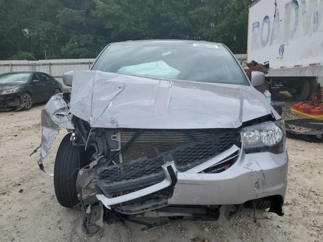  DODGE CARAVAN 2018 Srebrny