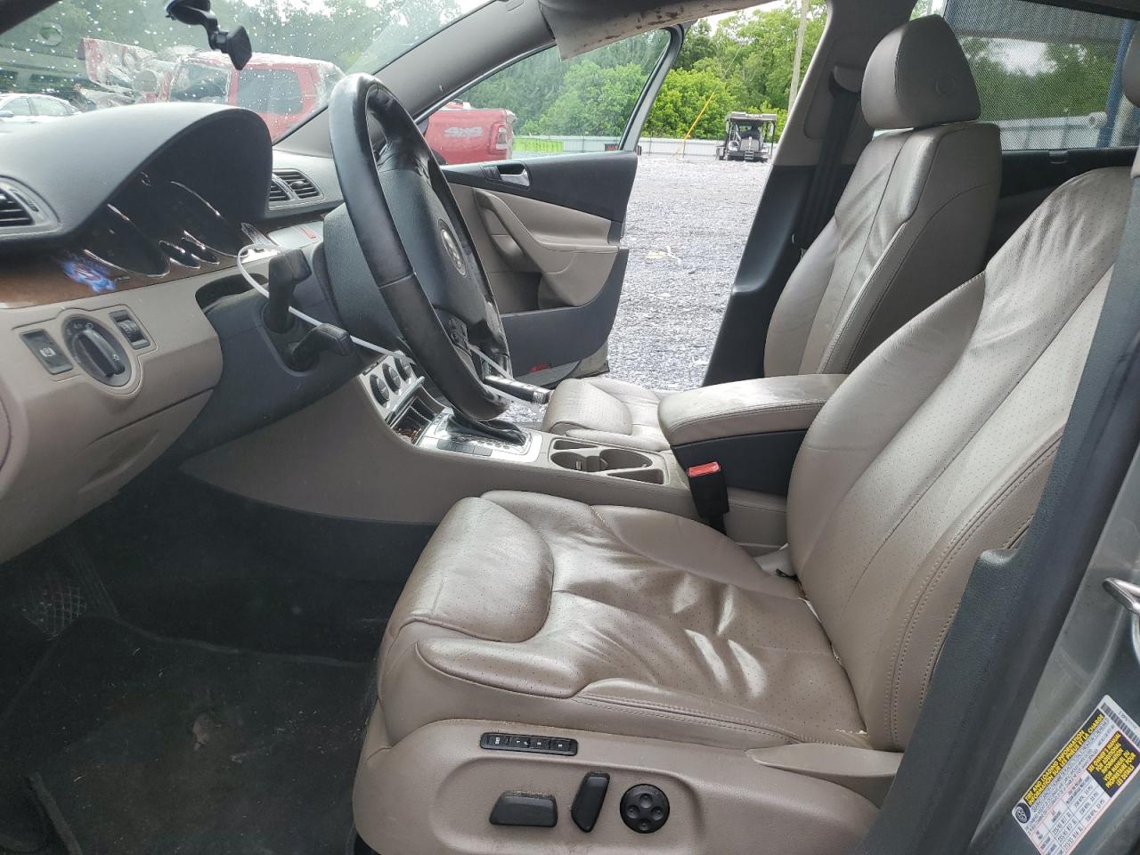 2008 Volkswagen Passat Lux VIN: WVWEK73C08E049955 Lot: 56507335