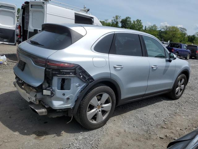  PORSCHE CAYENNE 2019 Srebrny