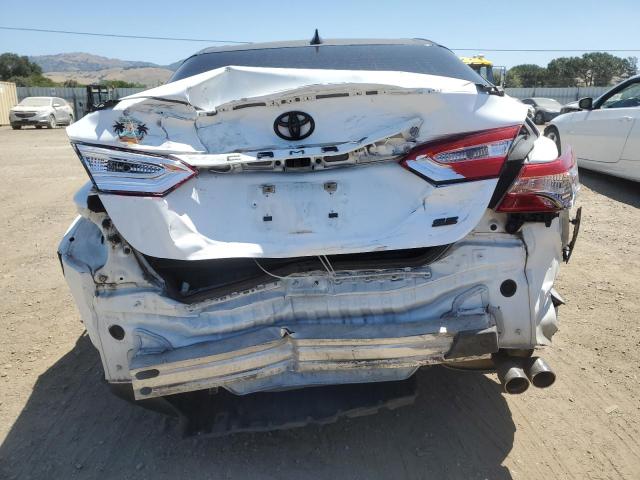  TOYOTA CAMRY 2019 Белый