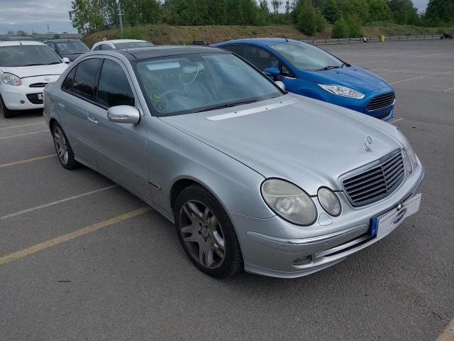 2004 MERCEDES BENZ E240 AVANT
