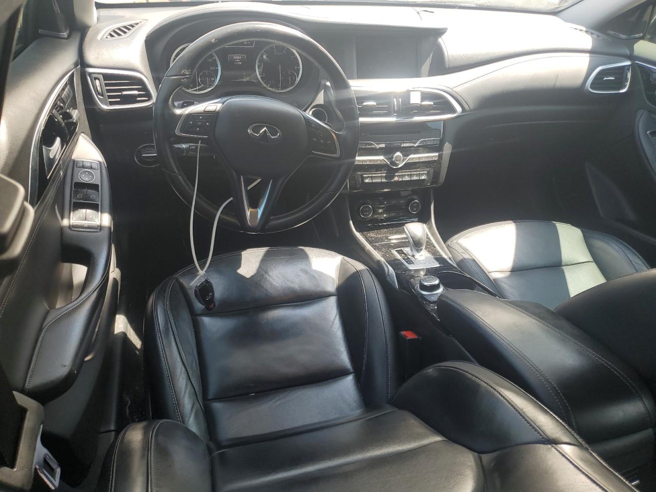 2018 Infiniti Qx30 Base VIN: SJKCH5CP2JA057174 Lot: 55574085