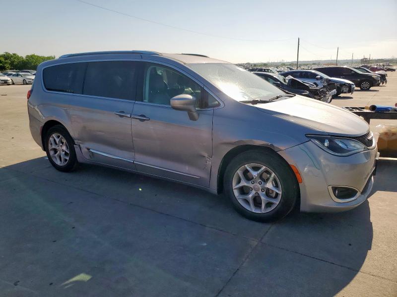  CHRYSLER PACIFICA 2017 Серебристый