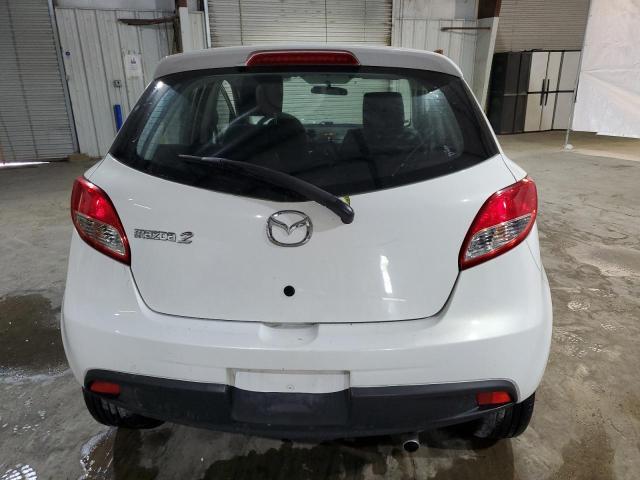 Хэтчбеки MAZDA 2 2014 Белый