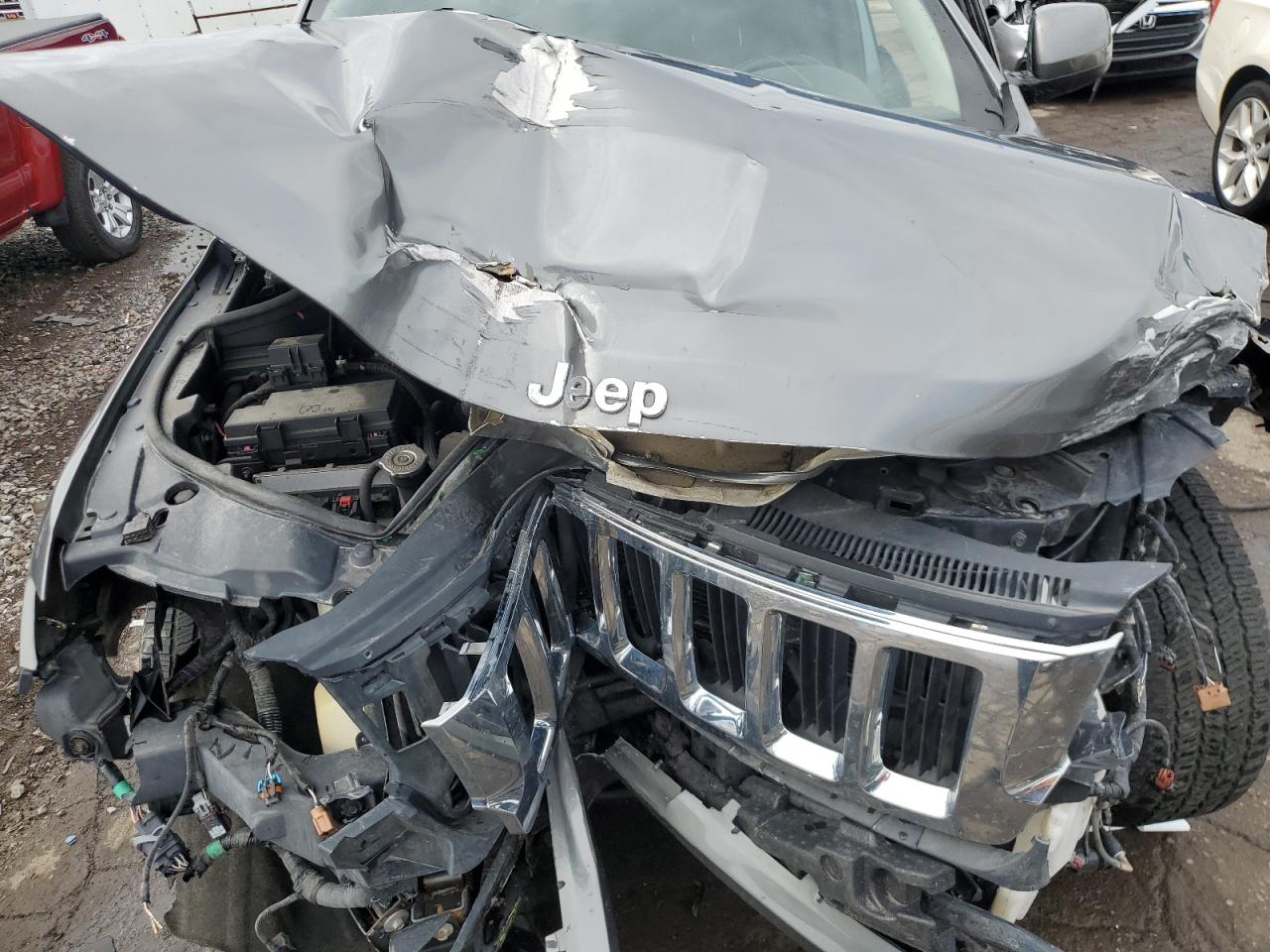 2011 Jeep Grand Cherokee Laredo VIN: 1J4RR4GG8BC738003 Lot: 55072205