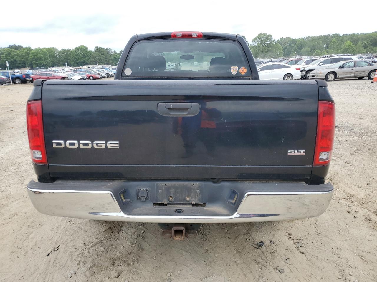 2004 Dodge Ram 1500 St VIN: 1D7HA18D54S673203 Lot: 56175515