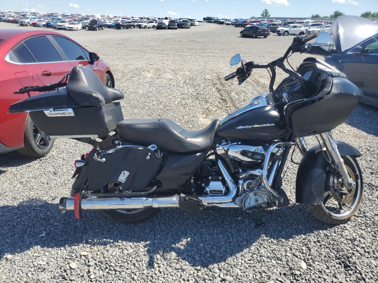 2017 Harley-Davidson Fltrxs Road Glide Special