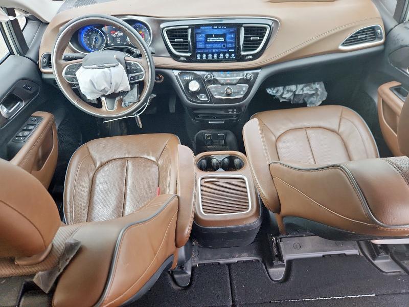  CHRYSLER PACIFICA 2017 tan