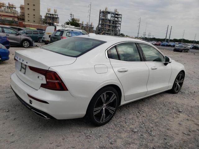  VOLVO S60 T8 REC 2022 Белы