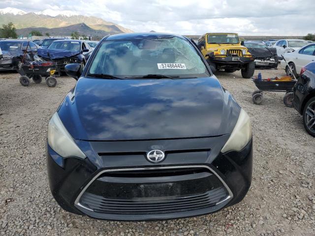 Sedans TOYOTA SCION 2016 Czarny