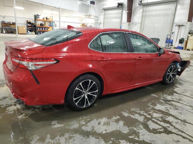  TOYOTA CAMRY 2019 Красный