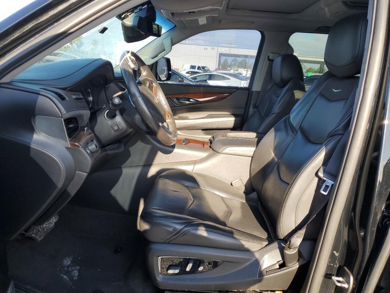 2020 Cadillac Escalade Esv Luxury VIN: 1GYS3HKJ8LR221392 Lot: 56656015