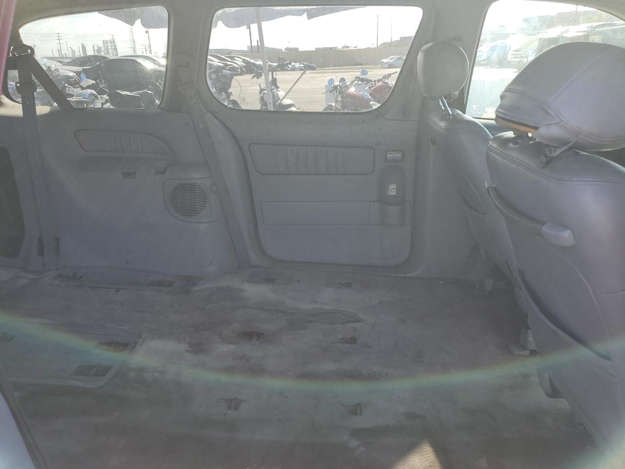 2000 Toyota Sienna Le VIN: 4T3ZF13C4YU227135 Lot: 56706855