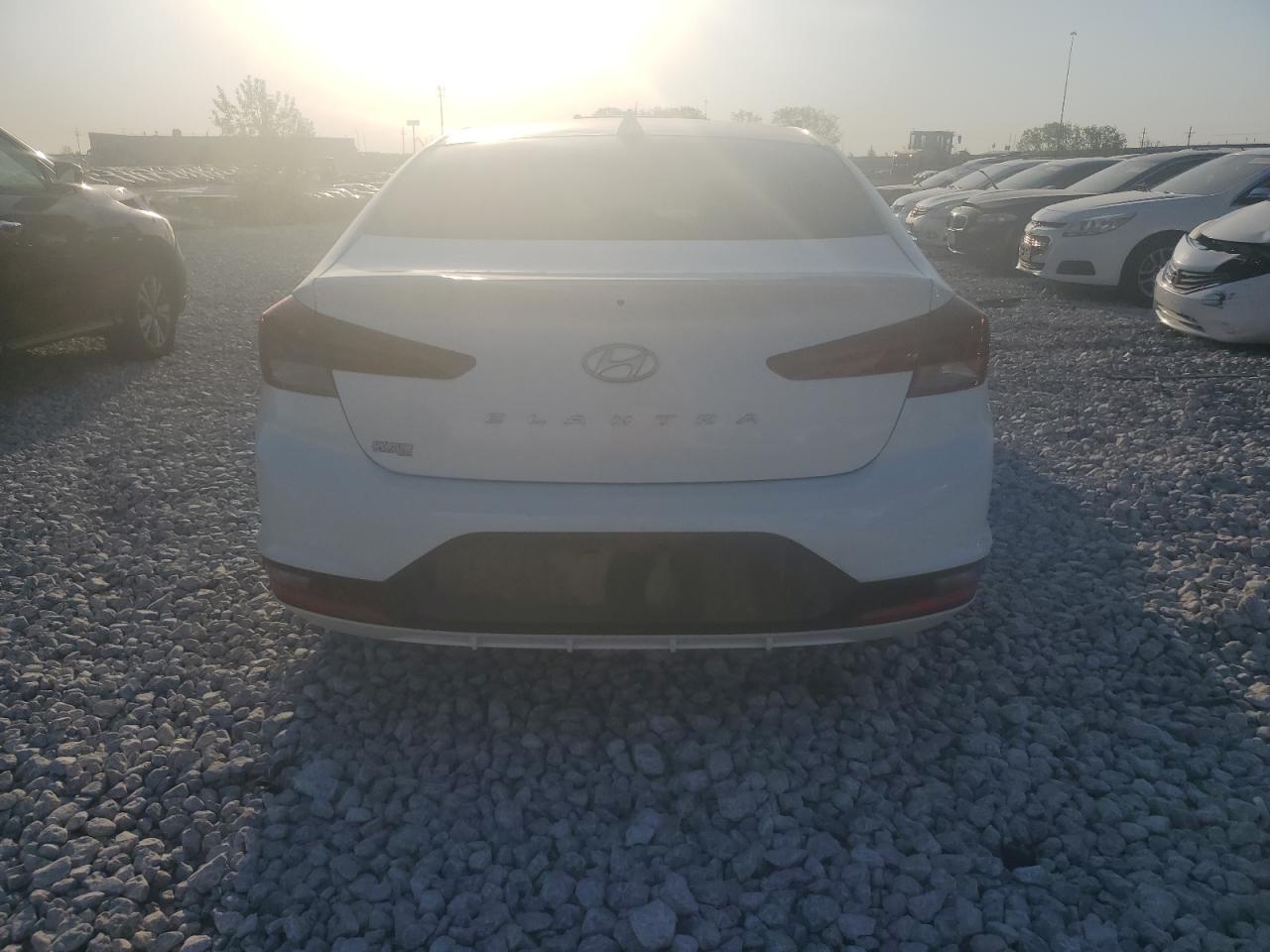 2019 Hyundai Elantra Sel VIN: 5NPD84LF8KH490632 Lot: 74267684