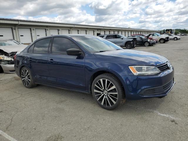  VOLKSWAGEN JETTA 2014 Синий