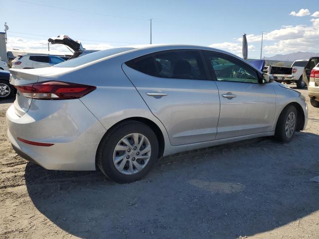  HYUNDAI ELANTRA 2018 Серебристый