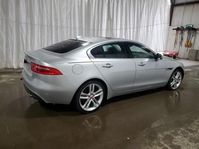  JAGUAR XE 2018 Silver