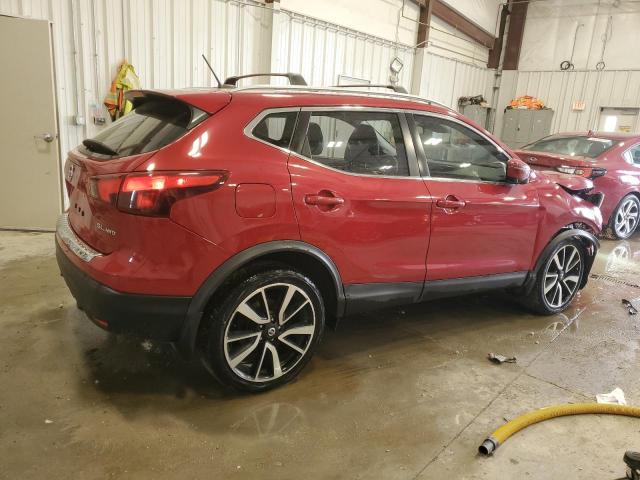  NISSAN ROGUE 2017 Червоний