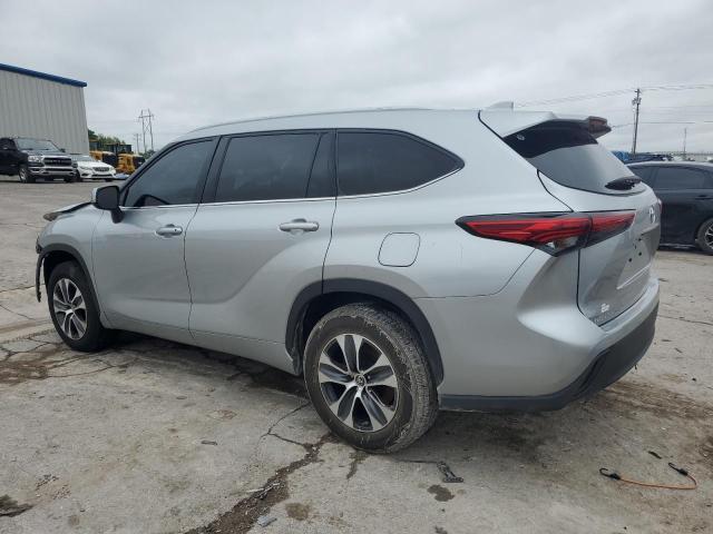 TOYOTA HIGHLANDER 2022 Серебристый