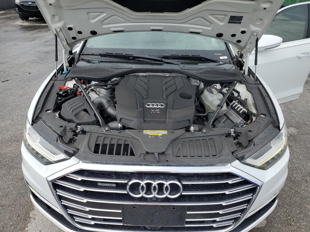 2019 Audi A8 L VIN: WAU8DAF88KN004066 Lot: 56928395