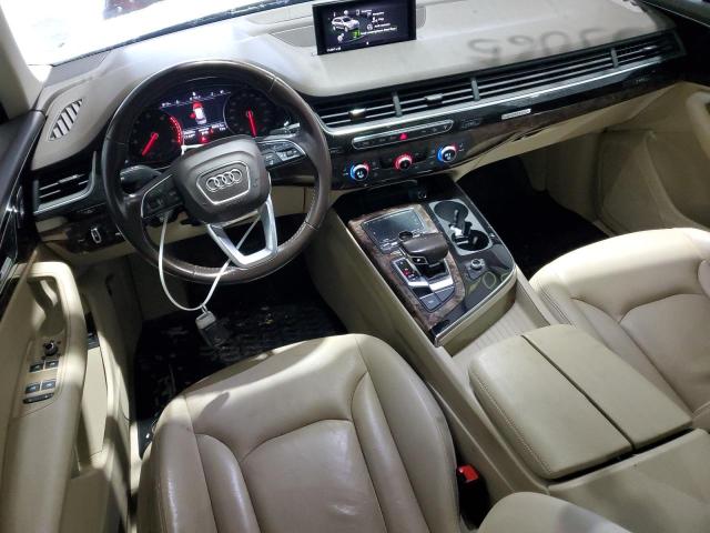 Паркетники AUDI Q7 2017 Белый