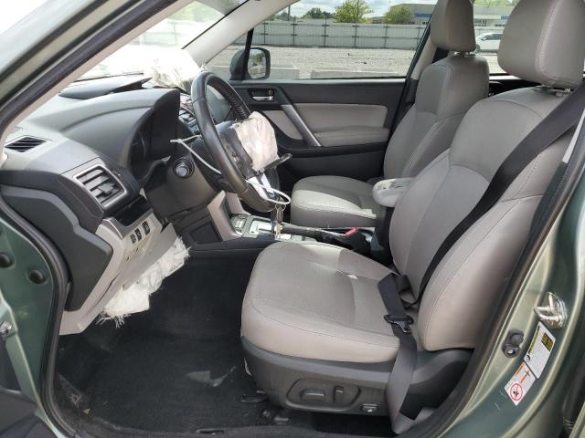SUBARU FORESTER 2018 Зеленый