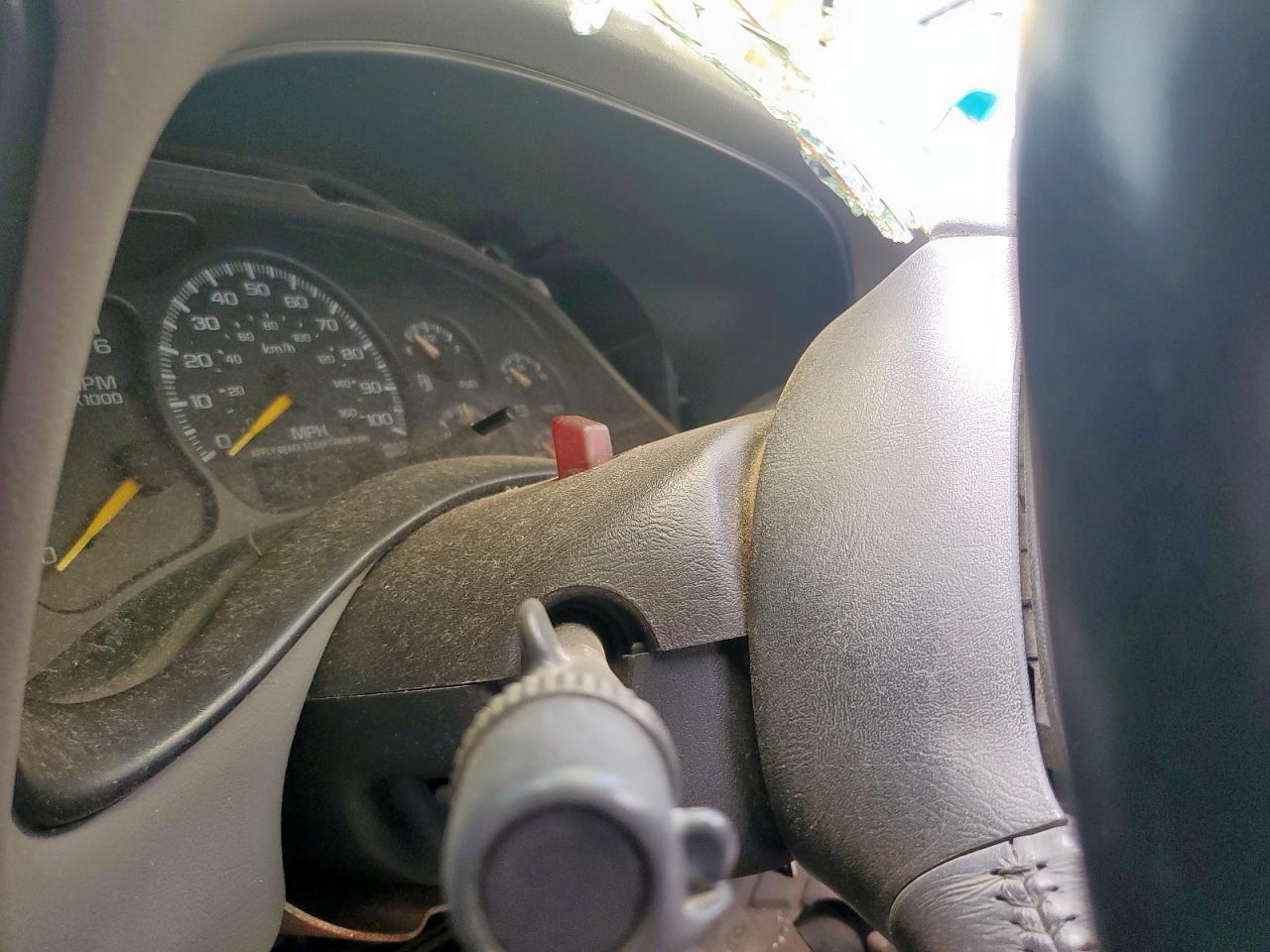 2000 Chevrolet Silverado C1500 VIN: 1GCEC19T7YZ116982 Lot: 57515295