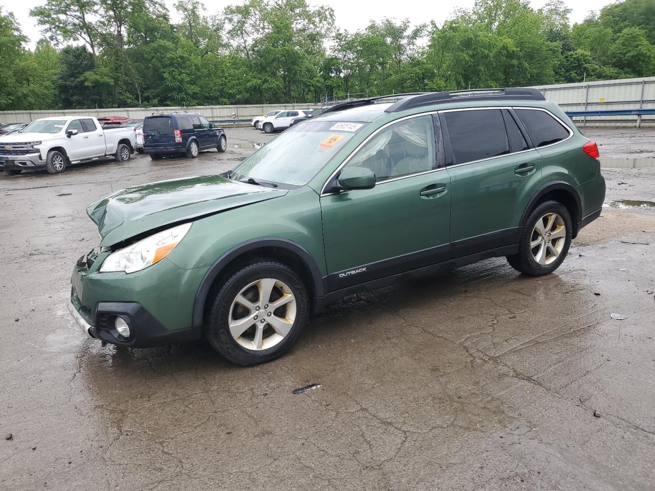 2013 Subaru Outback 2.5I Limited for Sale in Ellwood City, PA - Front End