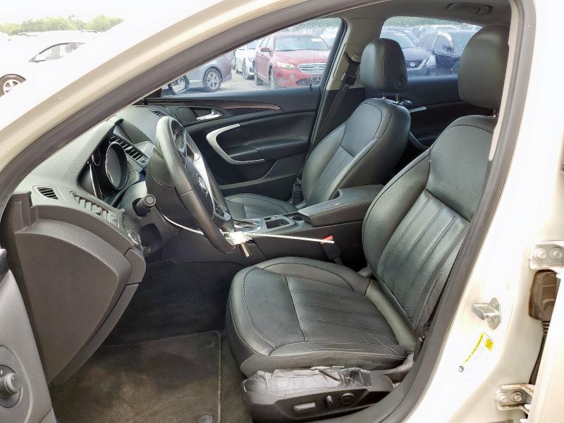 Sedans BUICK REGAL 2012 White