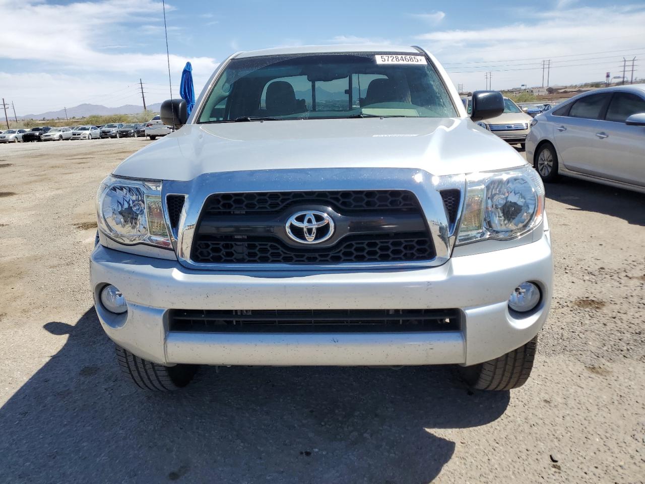 2011 Toyota Tacoma Prerunner Access Cab VIN: 5TFTU4GN6BX010584 Lot: 57284685
