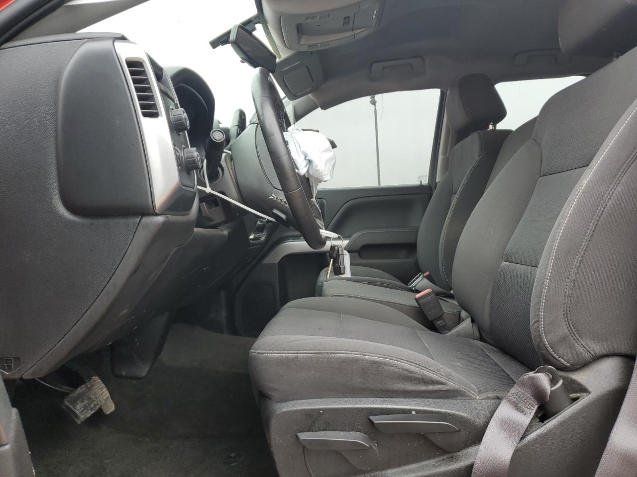 2017 Chevrolet Silverado K1500 Lt VIN: 1GCVKREC2HZ395930 Lot: 58702535