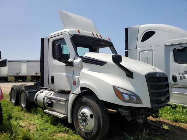 2021 Freightliner Cascadia 126 Semi Truck