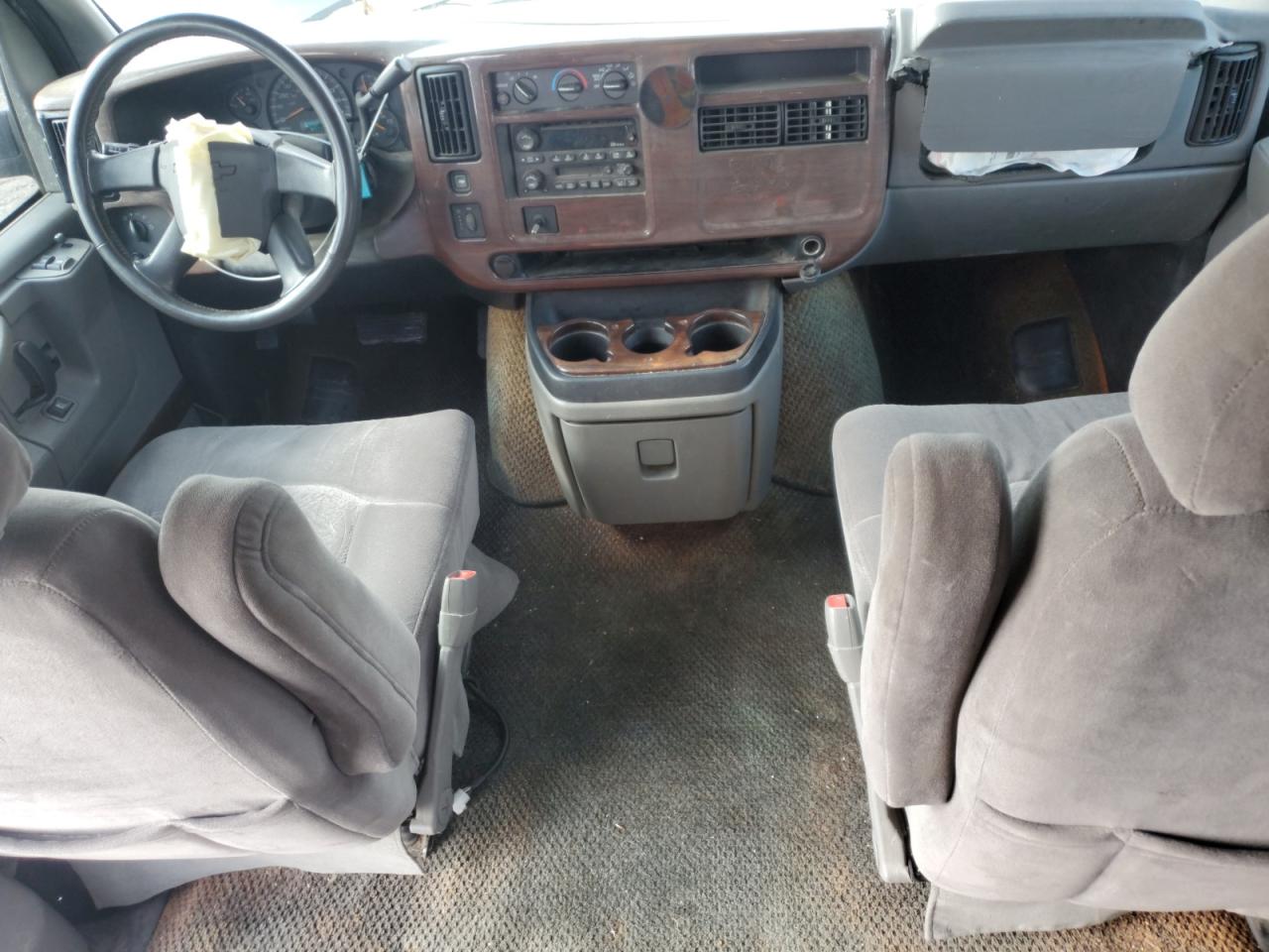 2003 Chevrolet Express G1500 VIN: 1GBFG15T631172776 Lot: 57719035