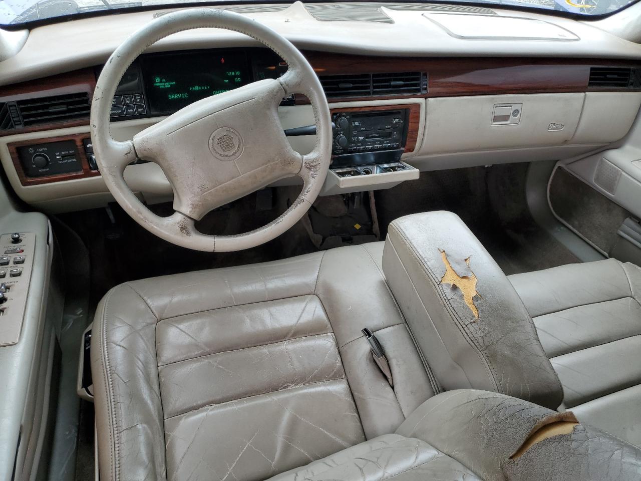 1995 Cadillac Deville VIN: 1G6KD52B3SU243924 Lot: 56945395
