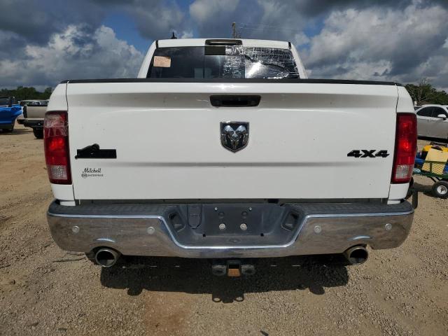 Pickups RAM 1500 2017 Biały